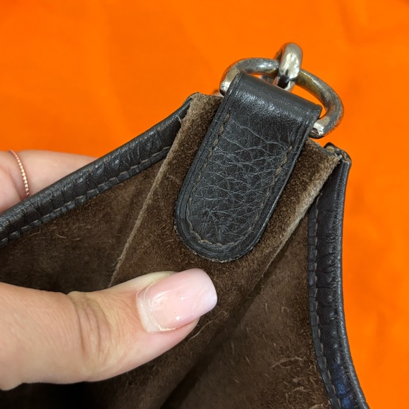 Authentic HERMES EVELYNE GM 1 Taurillon Cafe crossbody - Picture 5 of 16